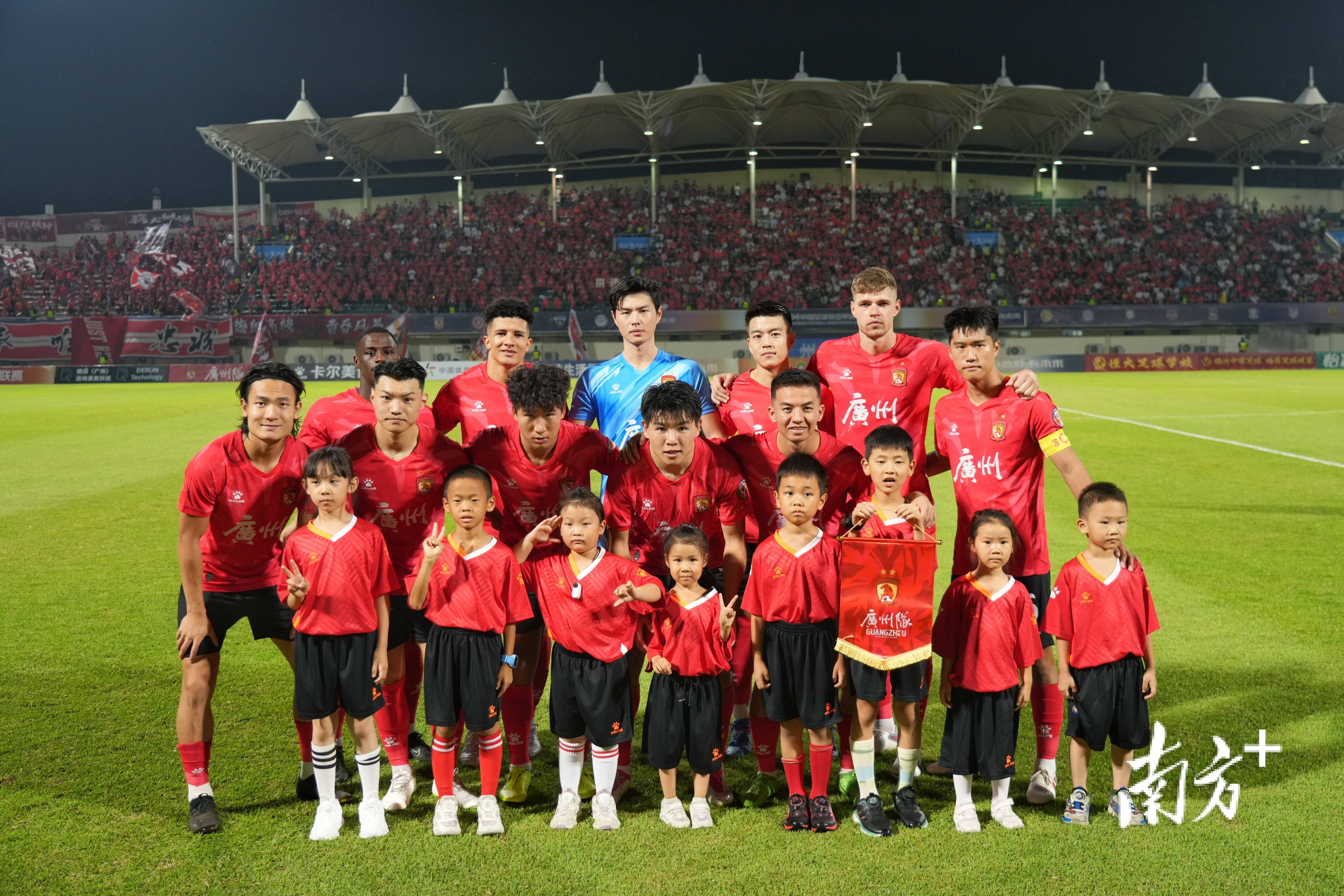 爱游戏网页版-关于广州队成为本场最大亮点，中超瞬间破防，进球的信息