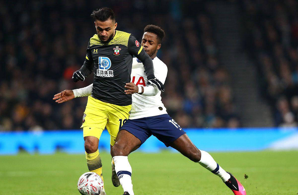 包含南安普顿逼平对手，英格兰足球联赛保持不败的词条