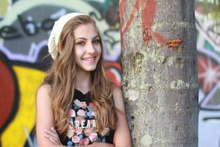 爱游戏网页版登录入口-乌克兰球员露面解密最新恋情：背后故事引发球迷热议