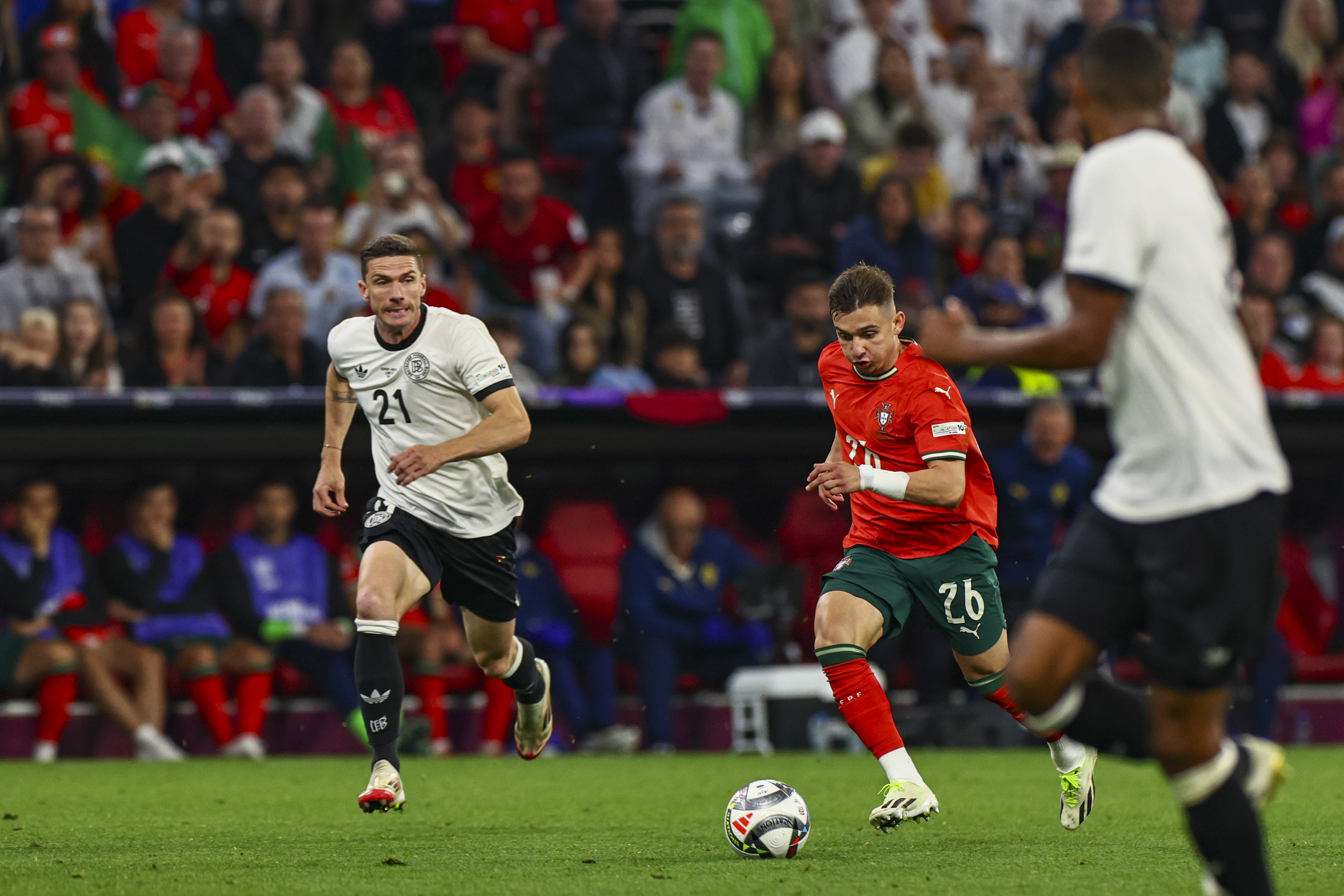 爱游戏平台-关于葡萄牙力克列支敦士登，欧预赛取得突破的信息