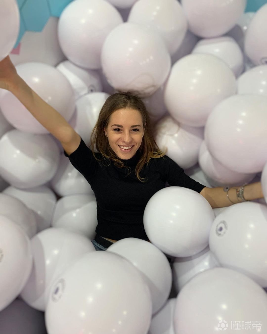 意大利女足一球小胜，成功晋级淘汰赛